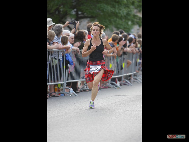 to the finish along fence 19138-110-22178161